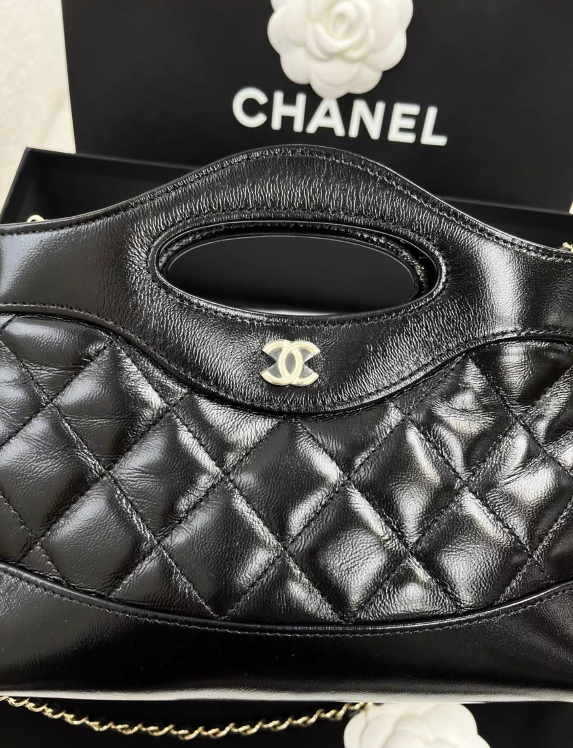 Chanel 31bag nano black - Image 3