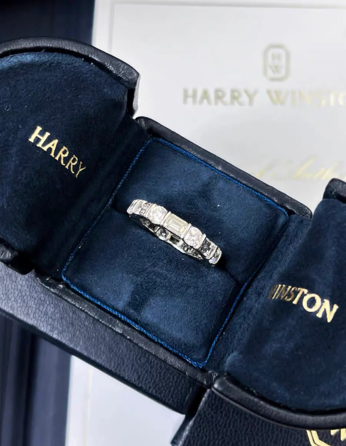 Harry Winston platinum full diamond ring - Image 4