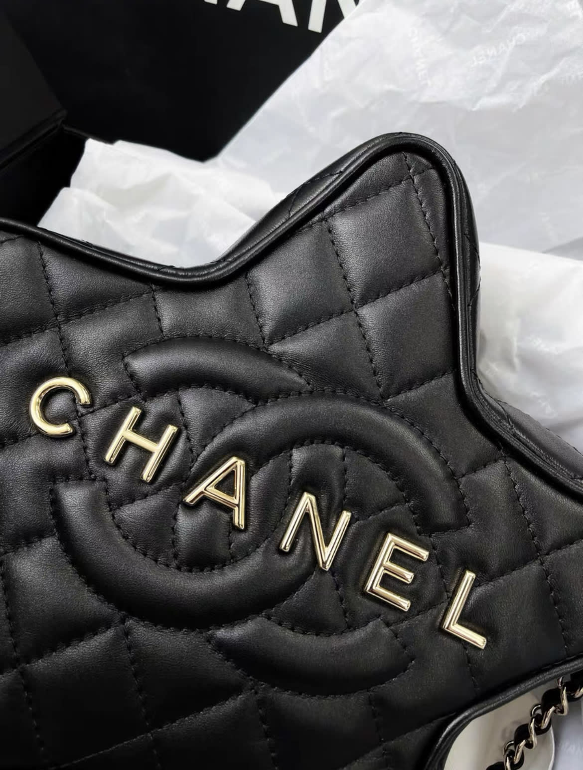 CHANEL 24C STAR BAG LAMBSKIN BLACK GHW - Image 4