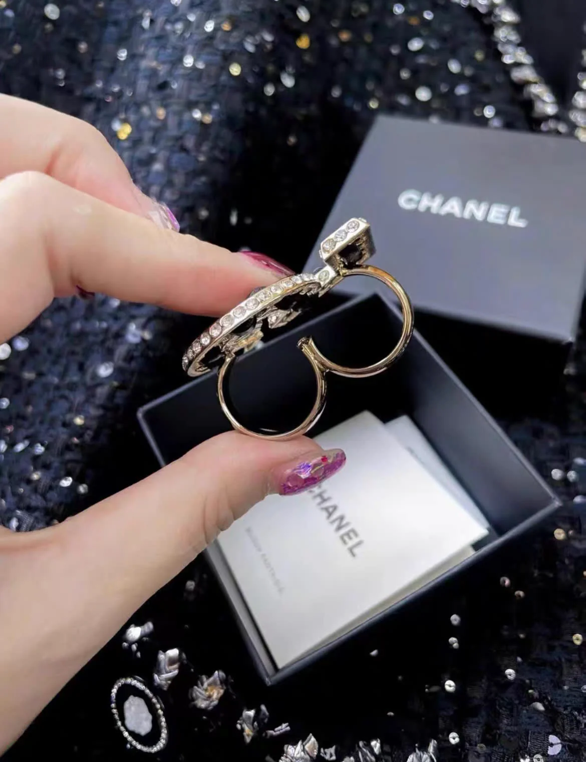 Chanel leather and metal number 5 ring - Image 2
