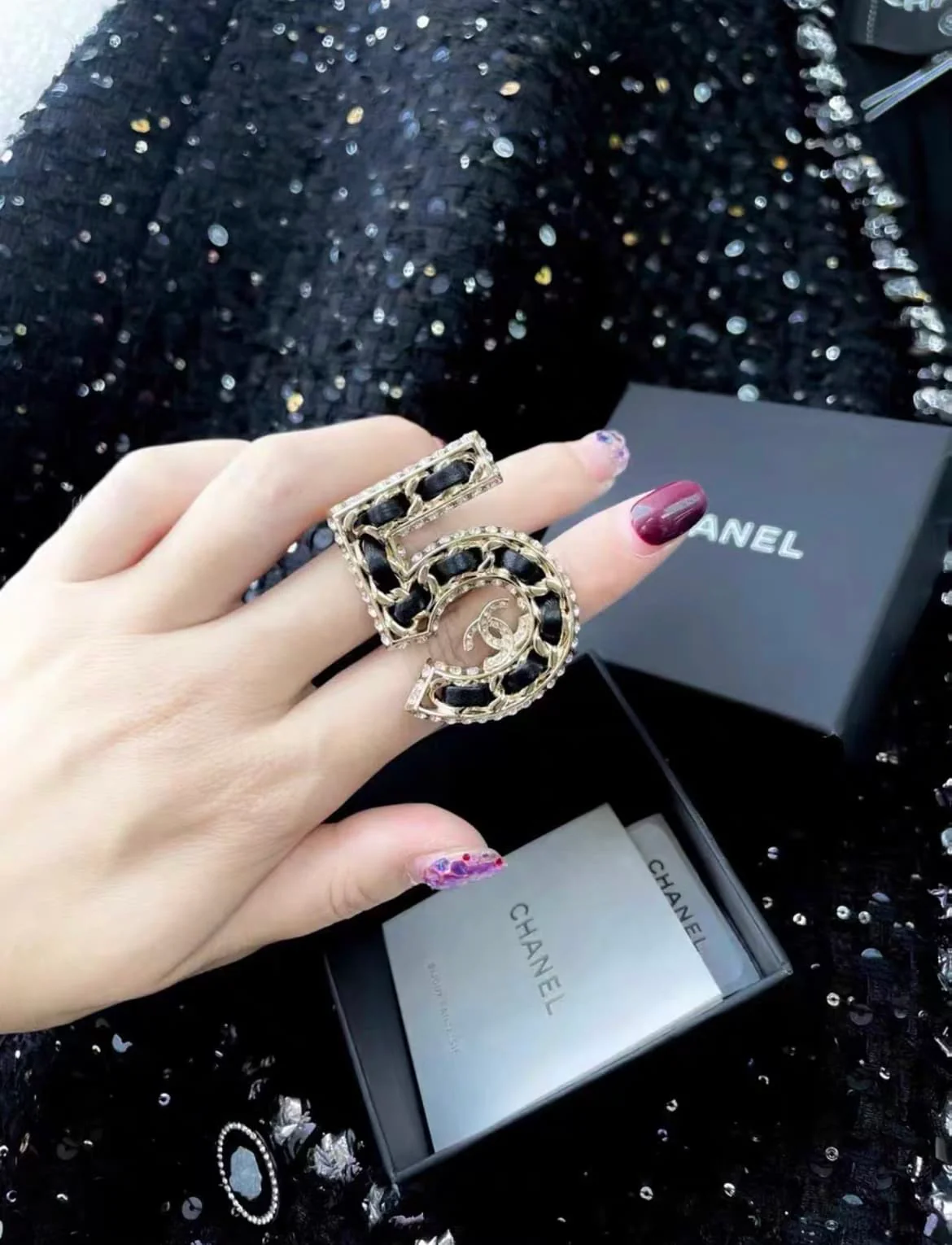 Chanel leather and metal number 5 ring - Image 3