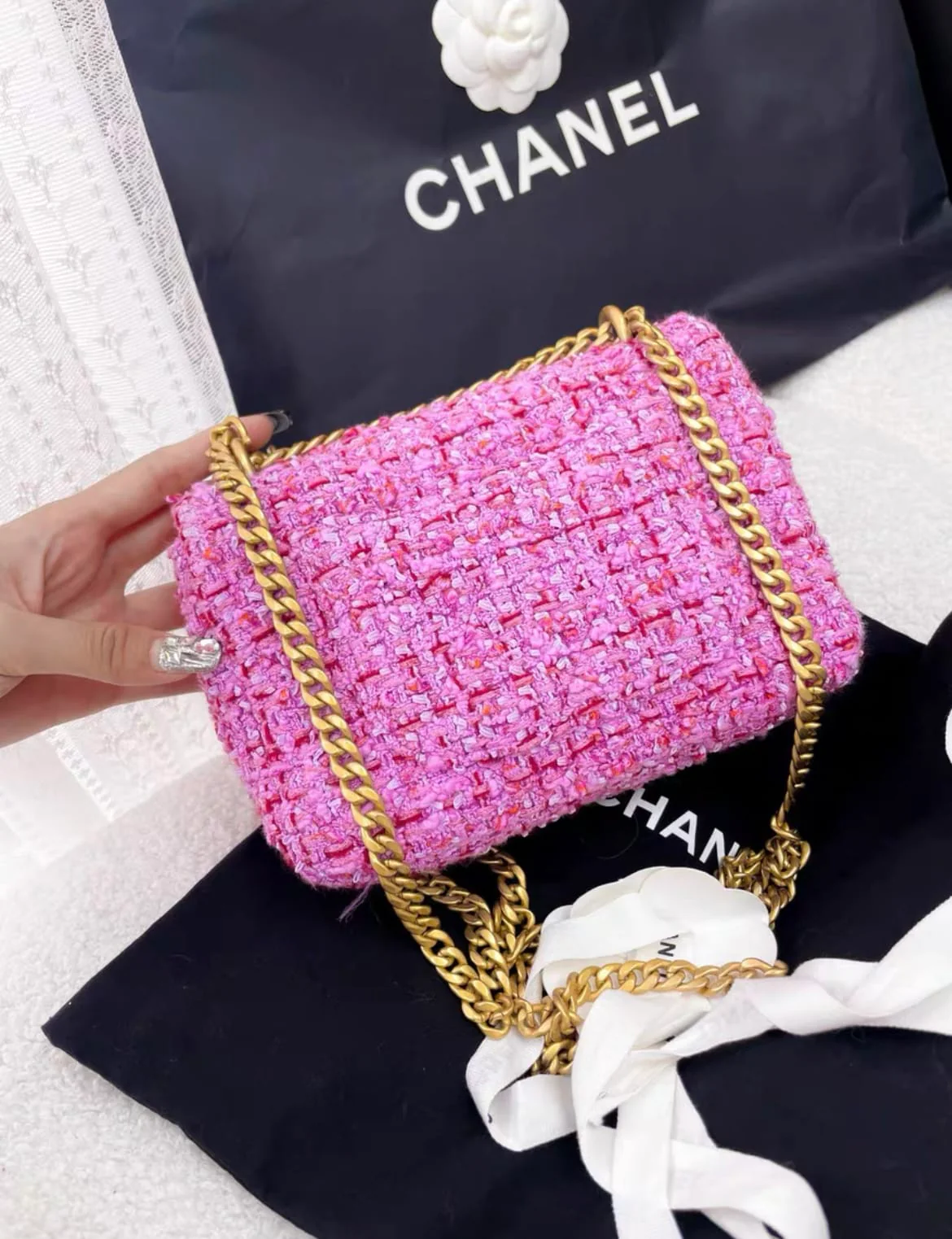 CHANEL 22P SQUARE FLAP BAG TWEED PINK WITH PINK HARDWARE - Image 2