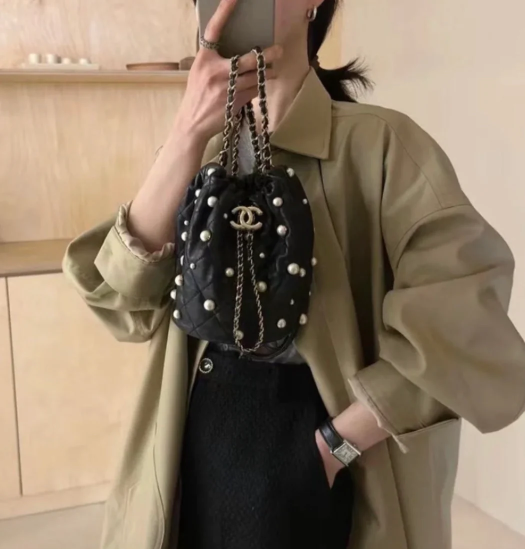 Chanel Bucket Pearl Bag SS21 - Image 6