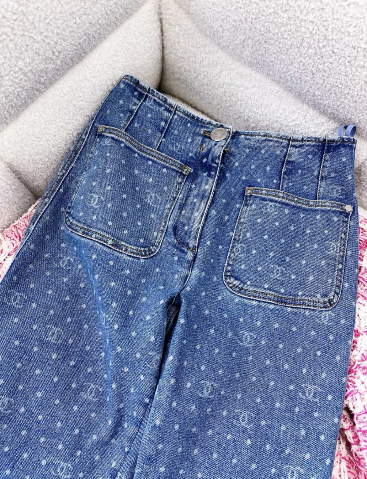 Chanel 23A blue denim polka dots cc logo - Image 3