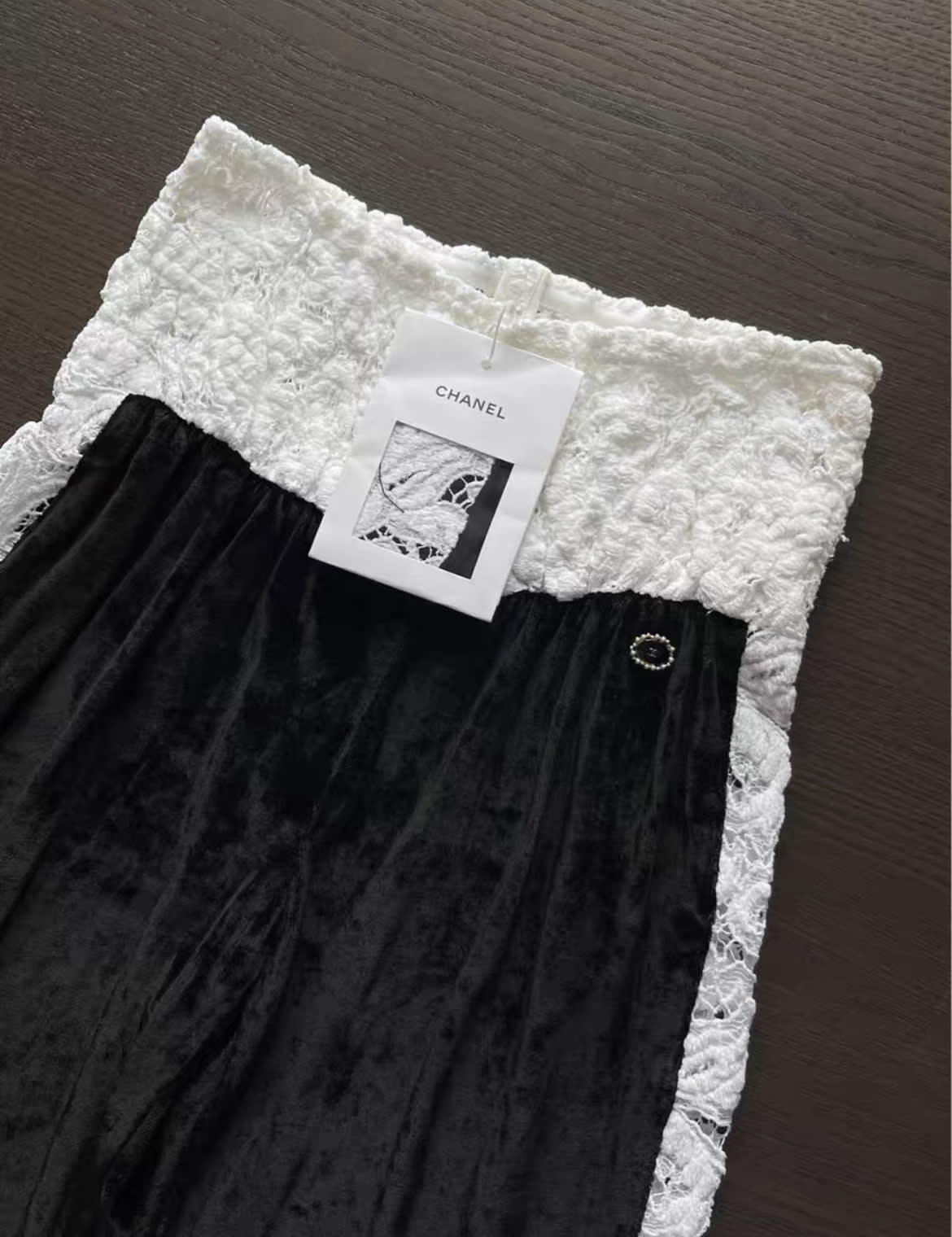 Chanel 2021 AW Velvet Wide Leg Pants fr36 elastic waist - Image 2