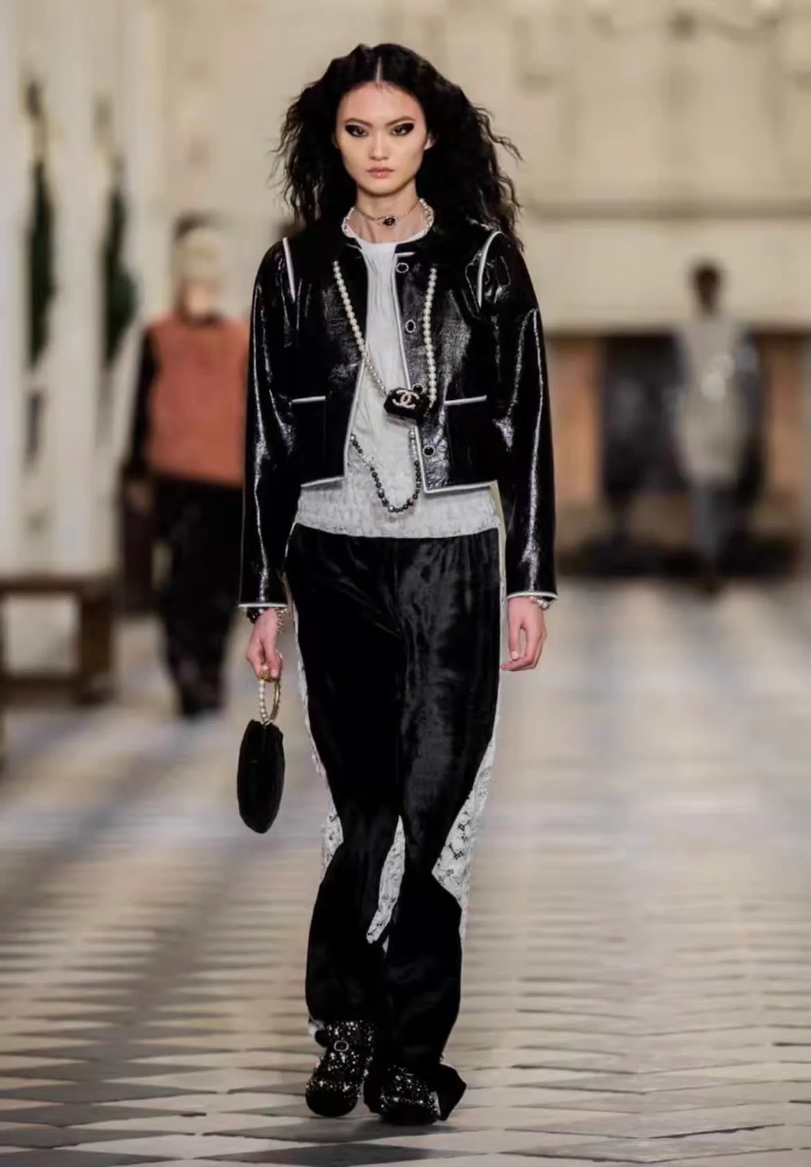 Chanel 2021 AW Velvet Wide Leg Pants fr36 elastic waist - Image 3