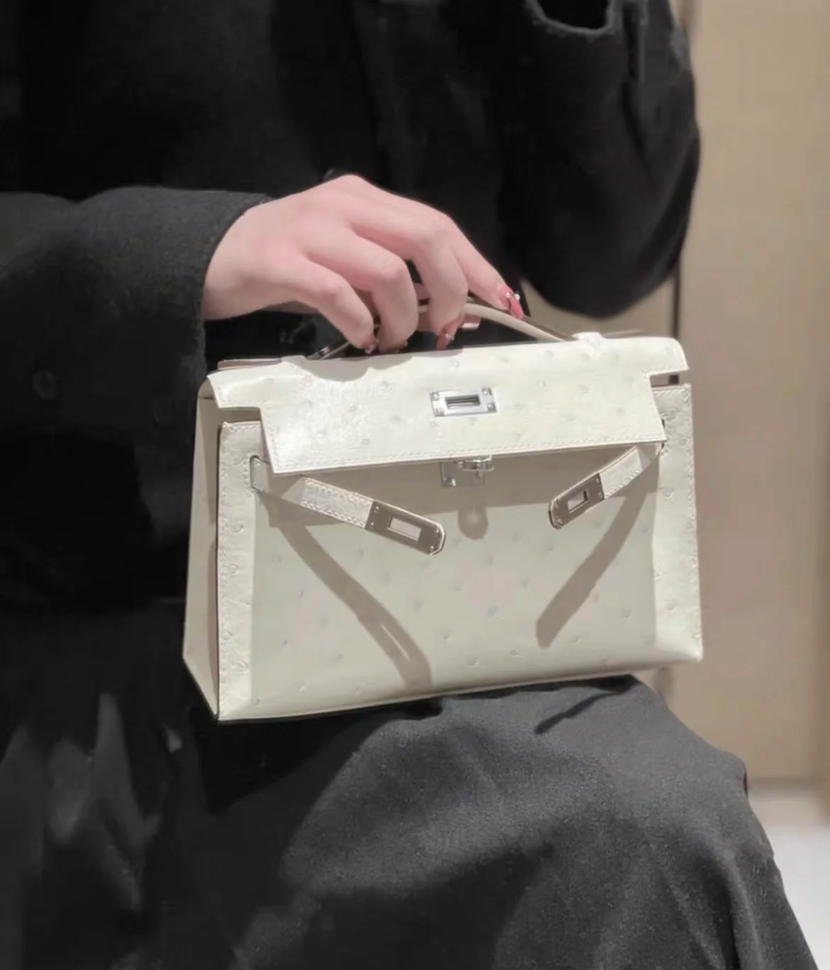 Hermes kelly pochette white ostrich leather palladium hardware - Image 2