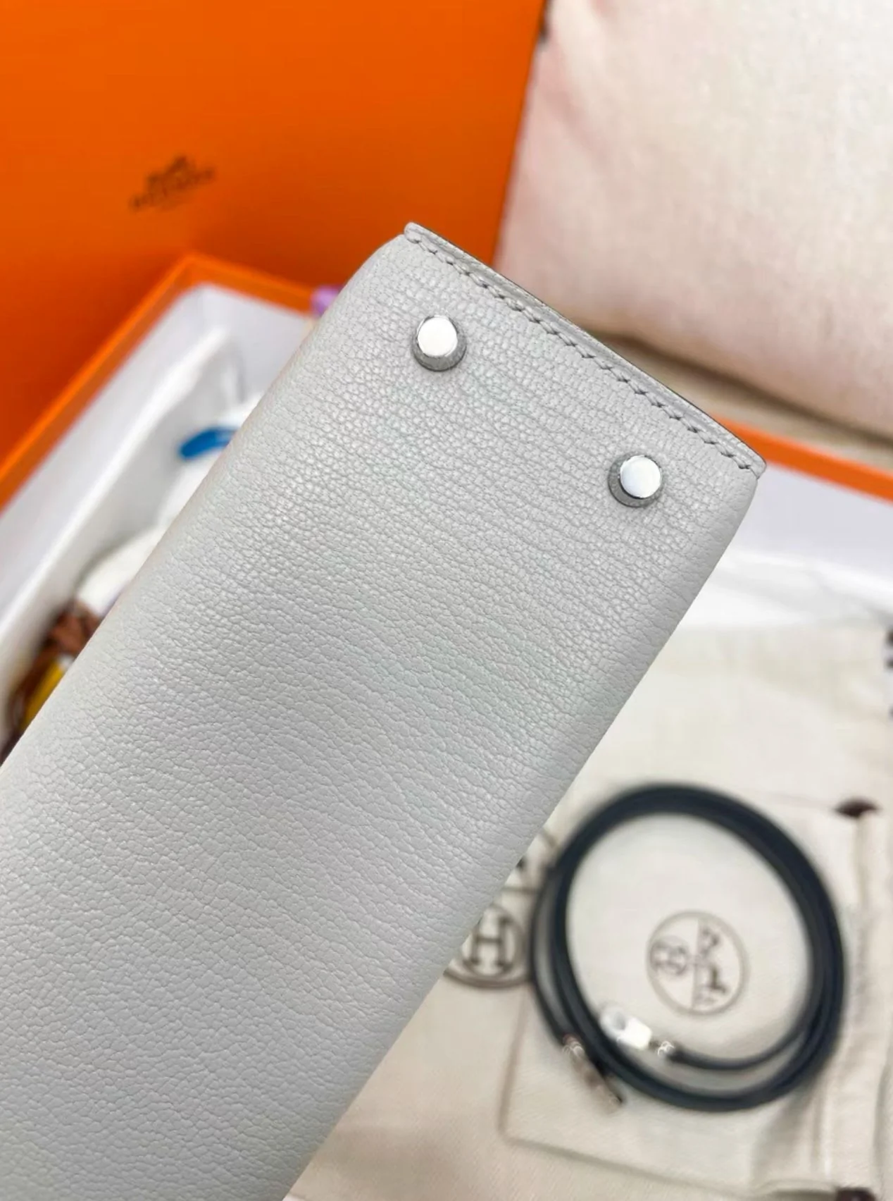 Hermes Minikelly Second Generation Pearl Gray Black Silver - Image 5