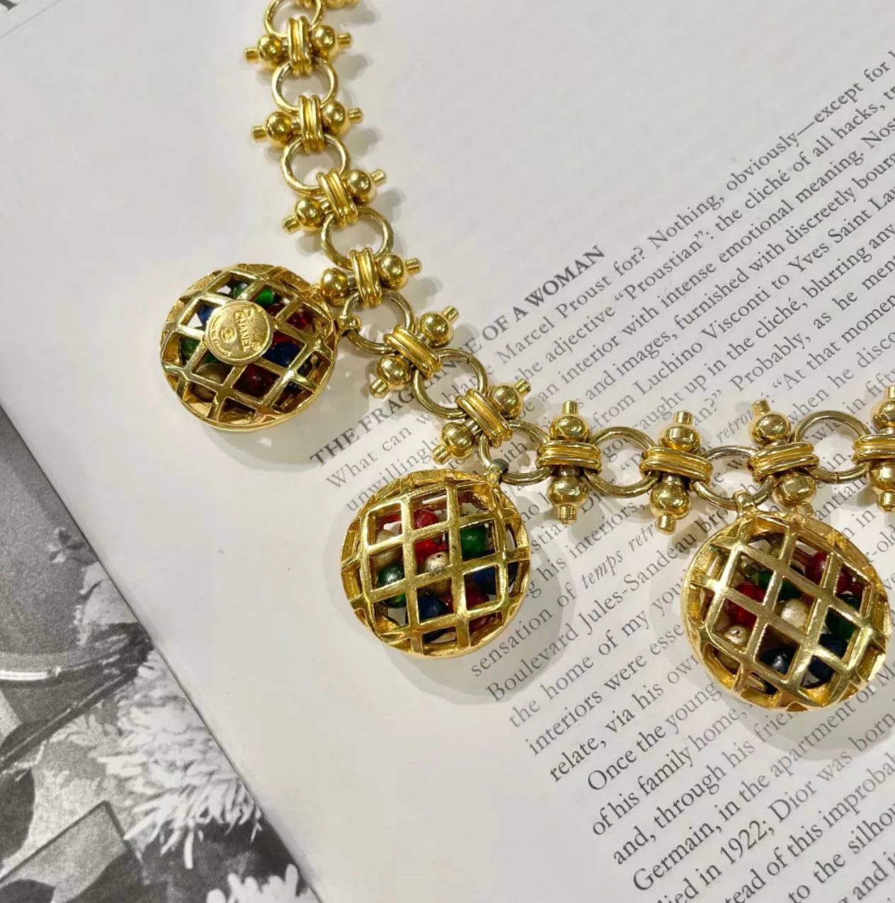 Vintage Chanel glass necklace birdcage style - Image 4