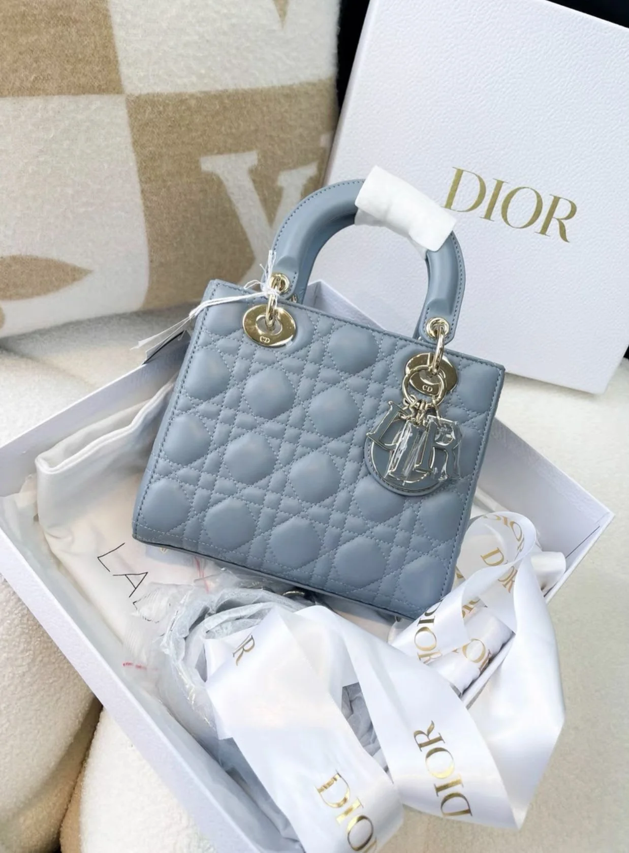 Dior haze blue five-grid Diana bag