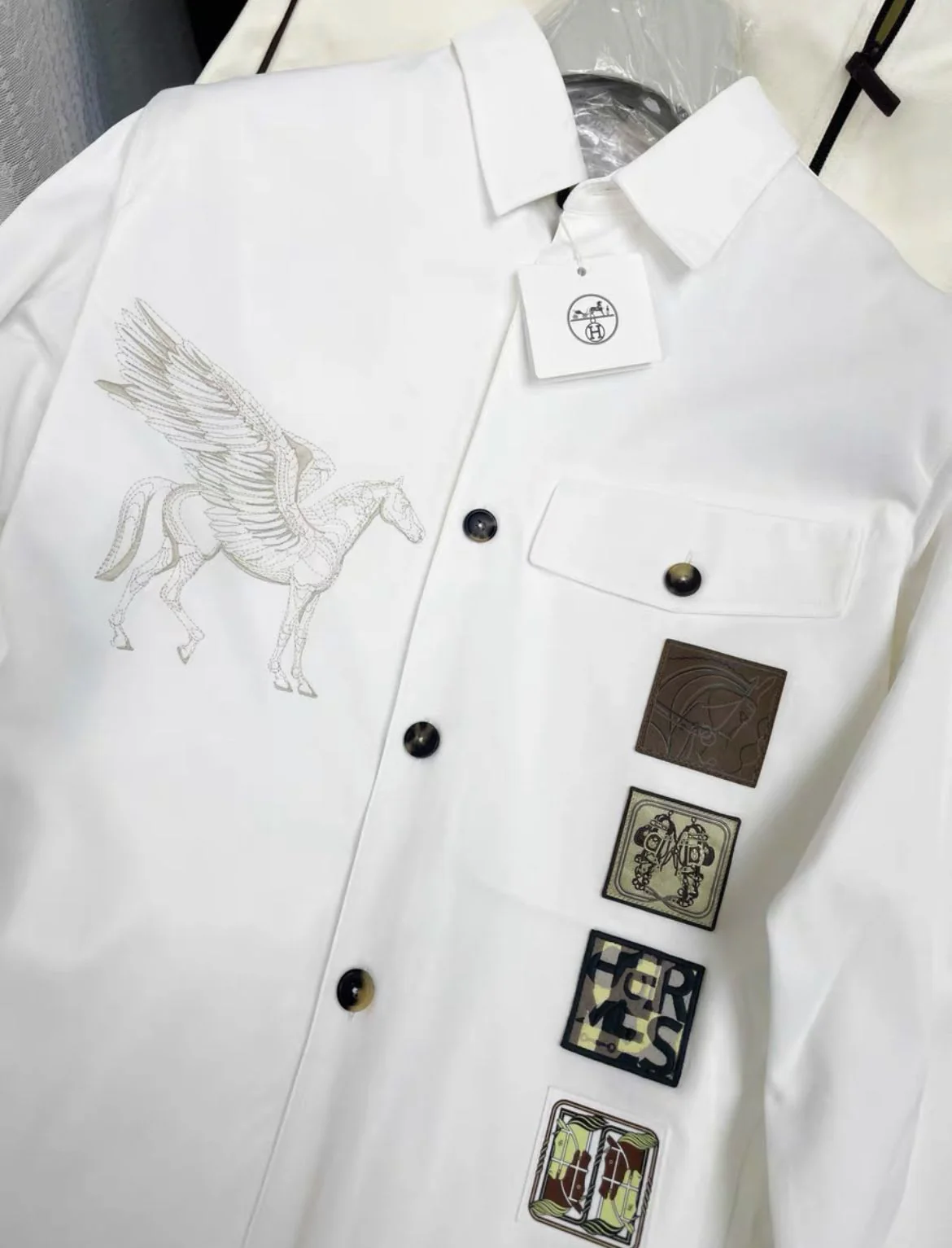 Hermes 23SS white jacket with Pegasus embroidery - Image 3