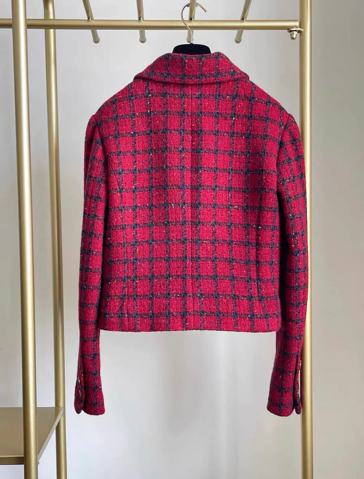 Chanel 2022 AW popular red jacket - Image 4