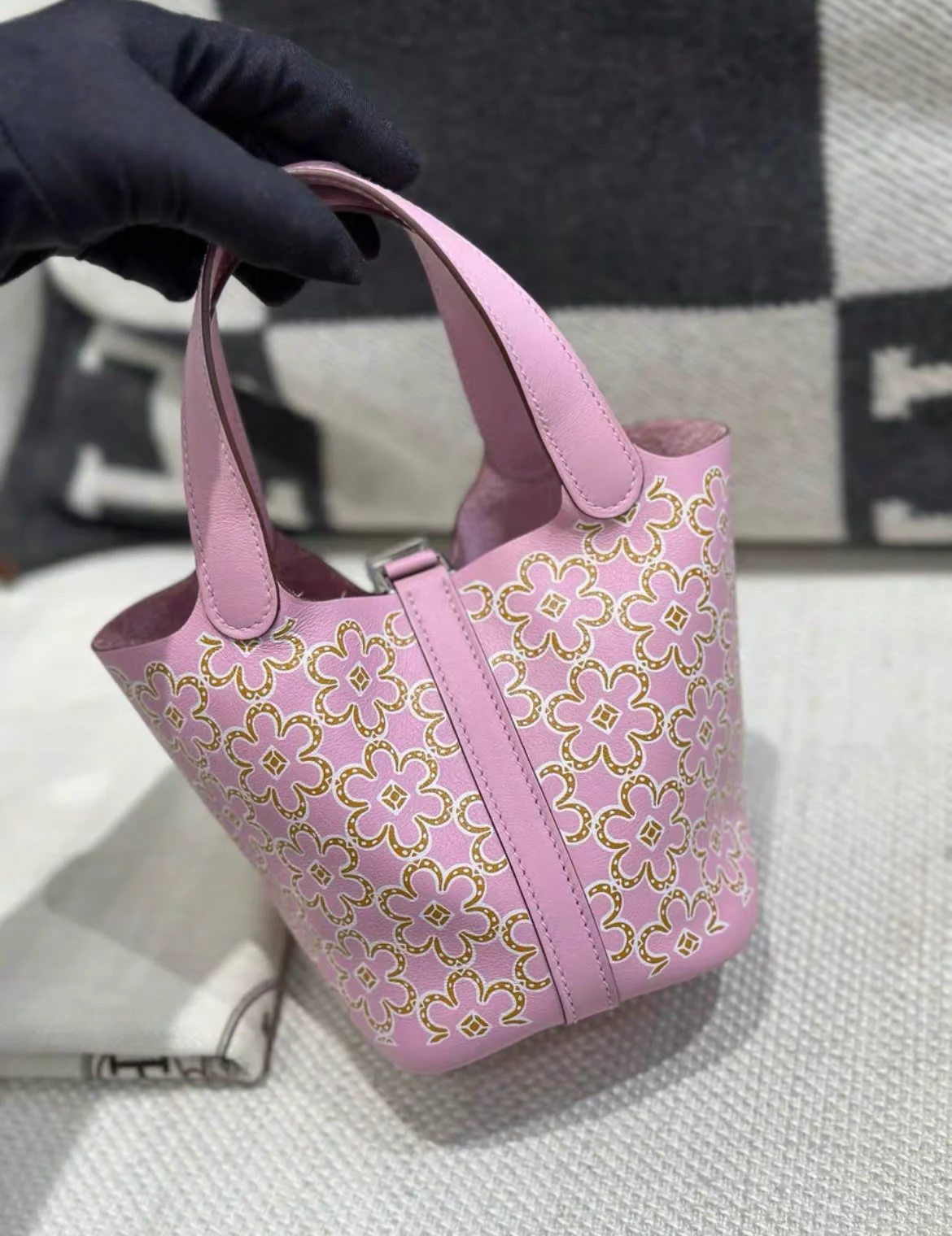 HERMÈS LUCKY DAISY PICOTIN 18, SWIFT, MAUVE SYLVESTRE - Image 5