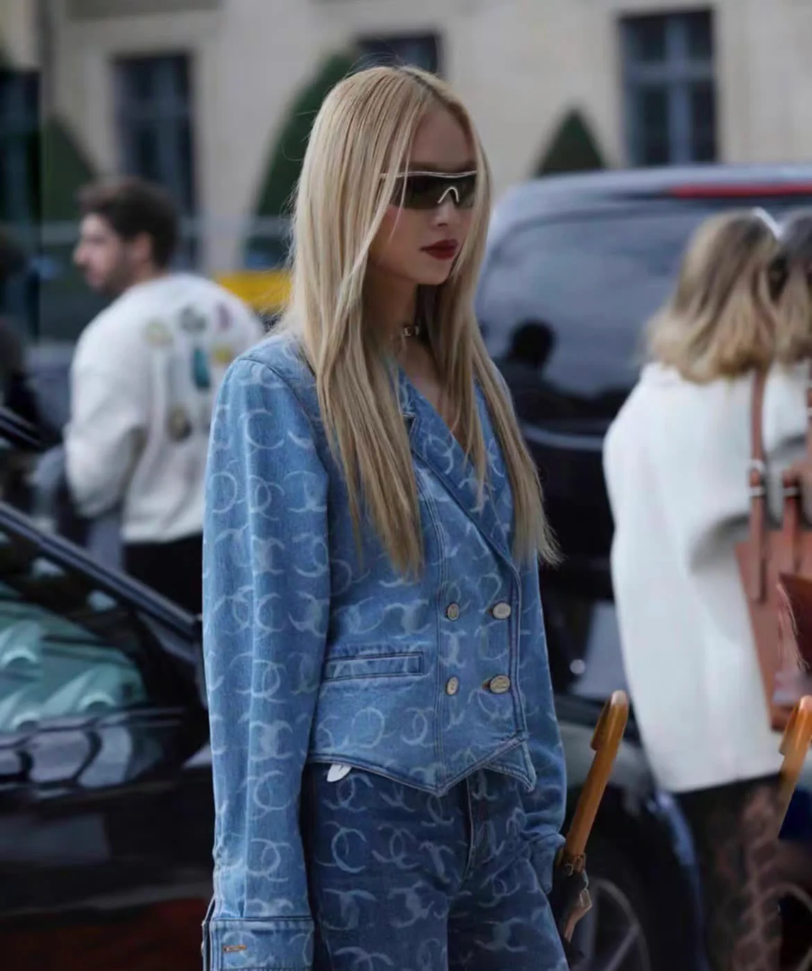 Chanel 23B blue double C denim jacket - Image 2