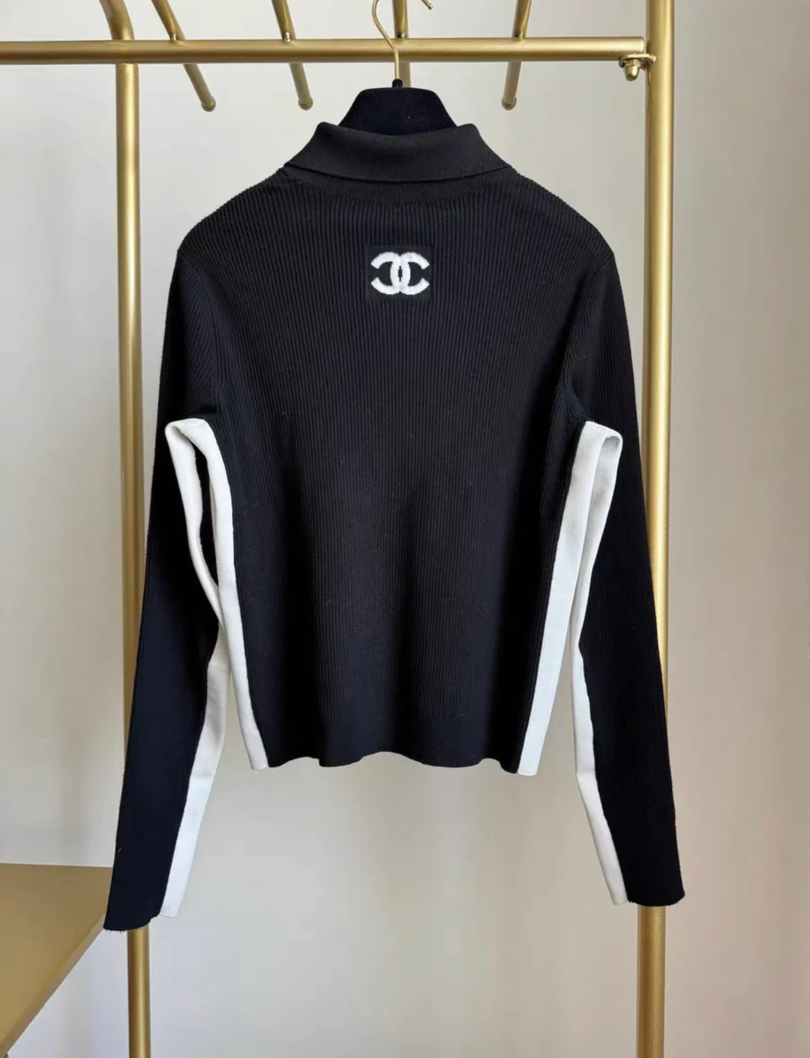 Chanel 2023 Coco neige 23 ski series black top fr36 - Image 3