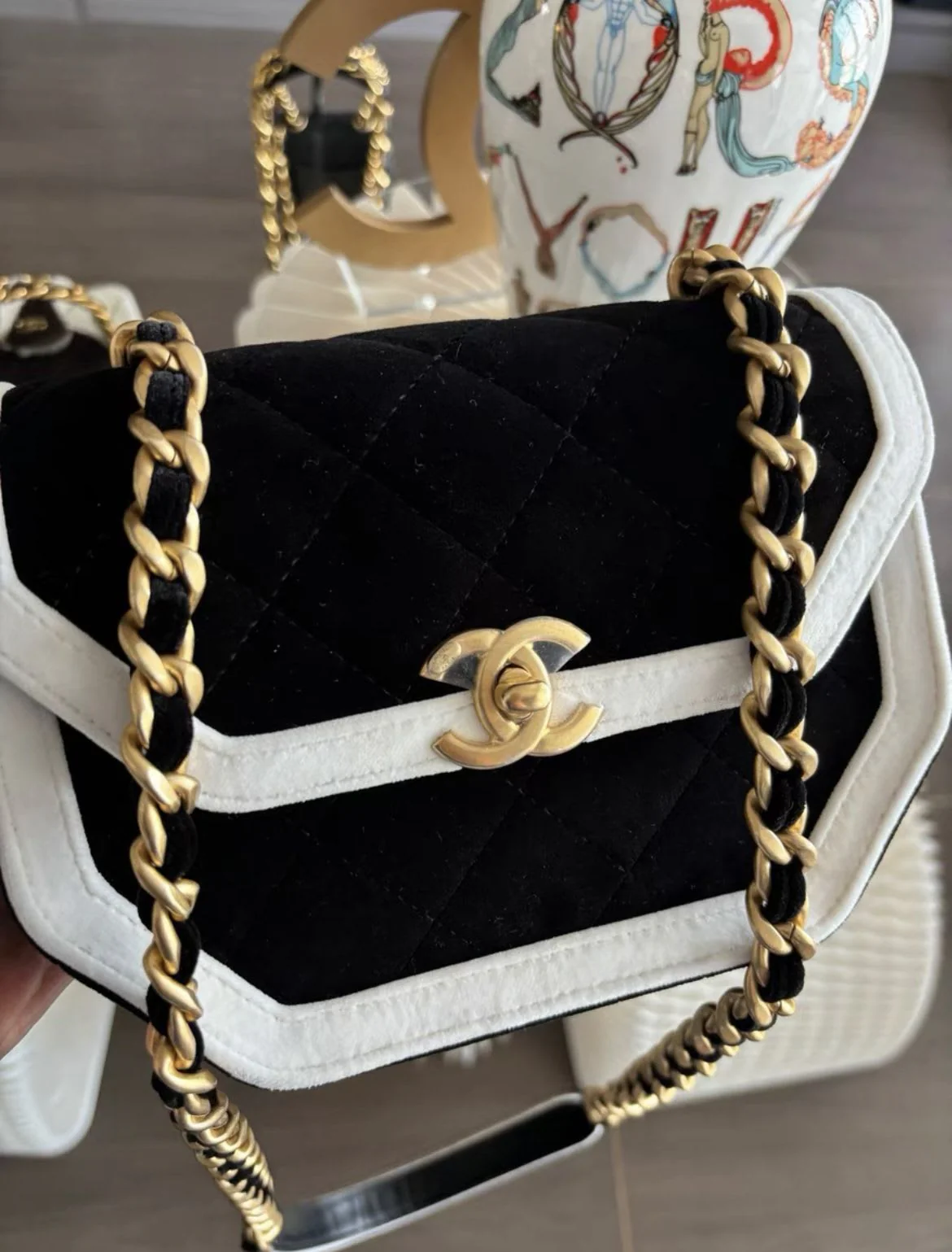 Chanel Seasonal Flap Bag, Black and White Velvet with Gold Hardware - Image 3