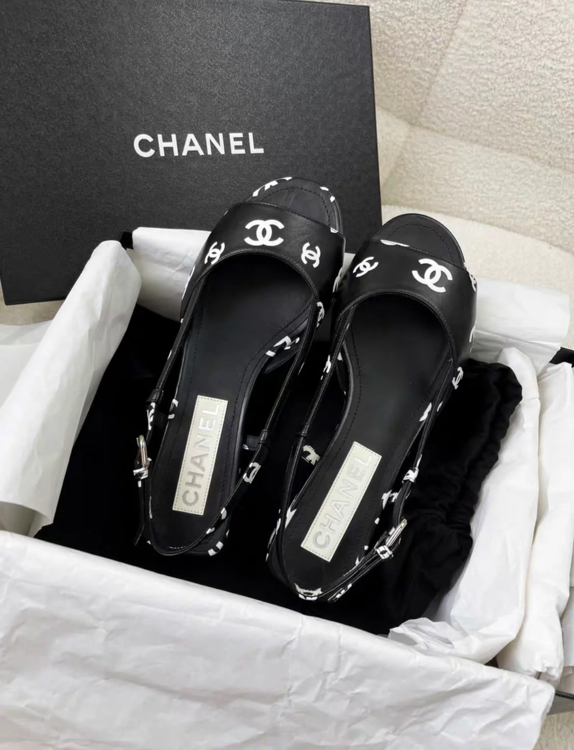 Chanel 22S Black and White Double C Full Logo Slingback sandals