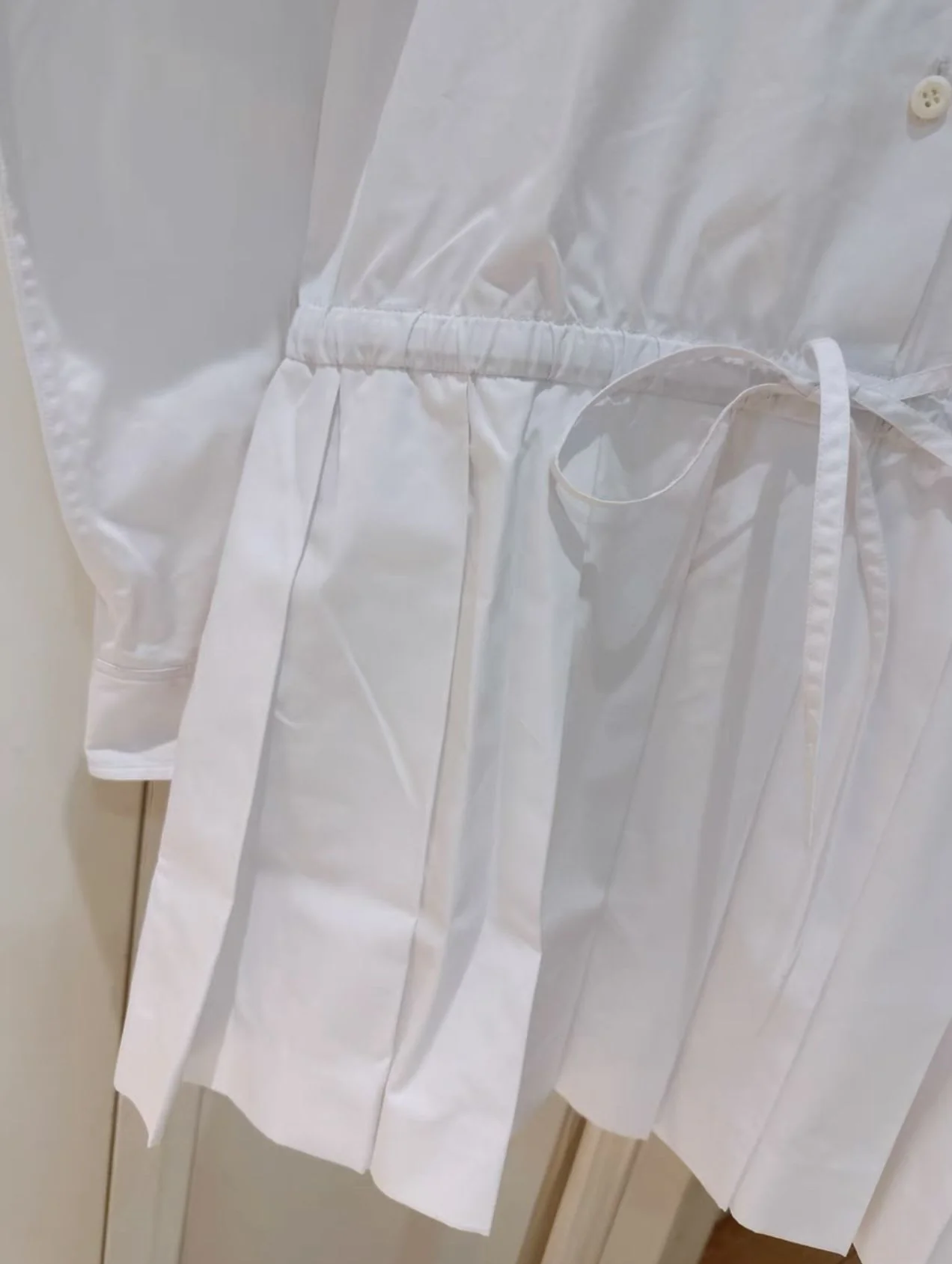 Miu Miu 23 new logo embroidered pleated skirt dress - Image 3