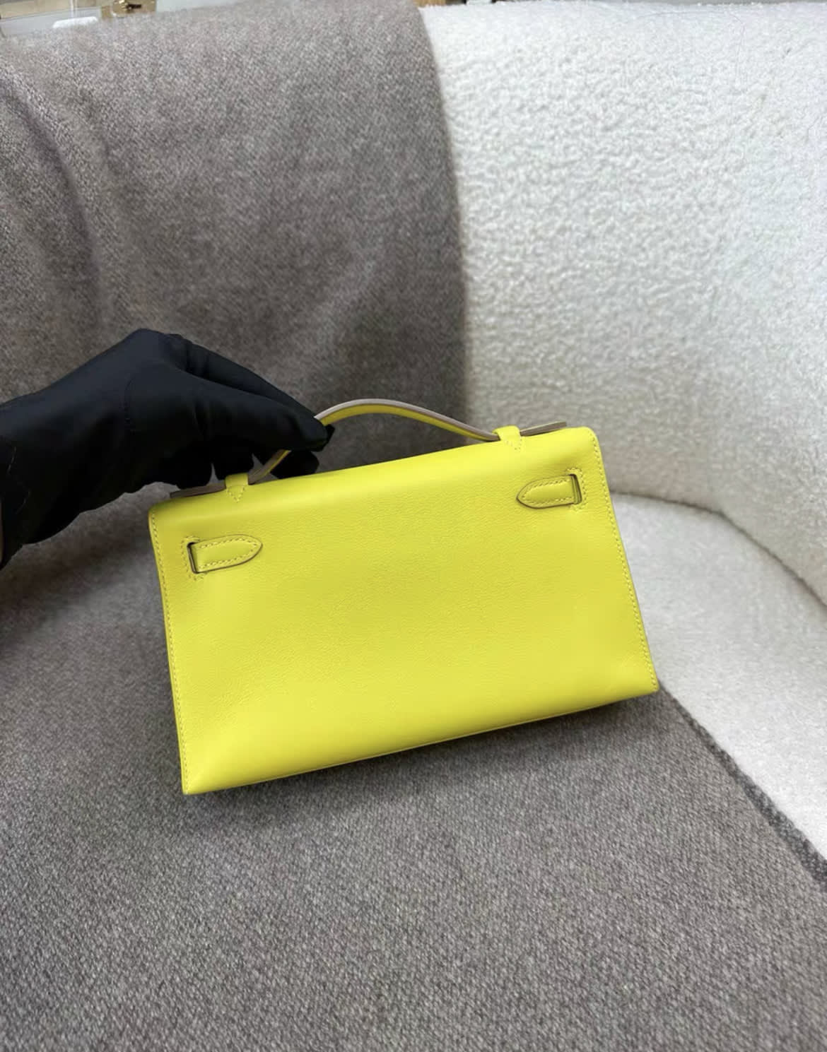 Hermès Kelly Pochette Lime Swift Gold Hardware - Image 5