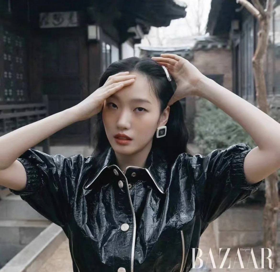 Chanel 22SS black gold two-pocket leather jacket - Image 2