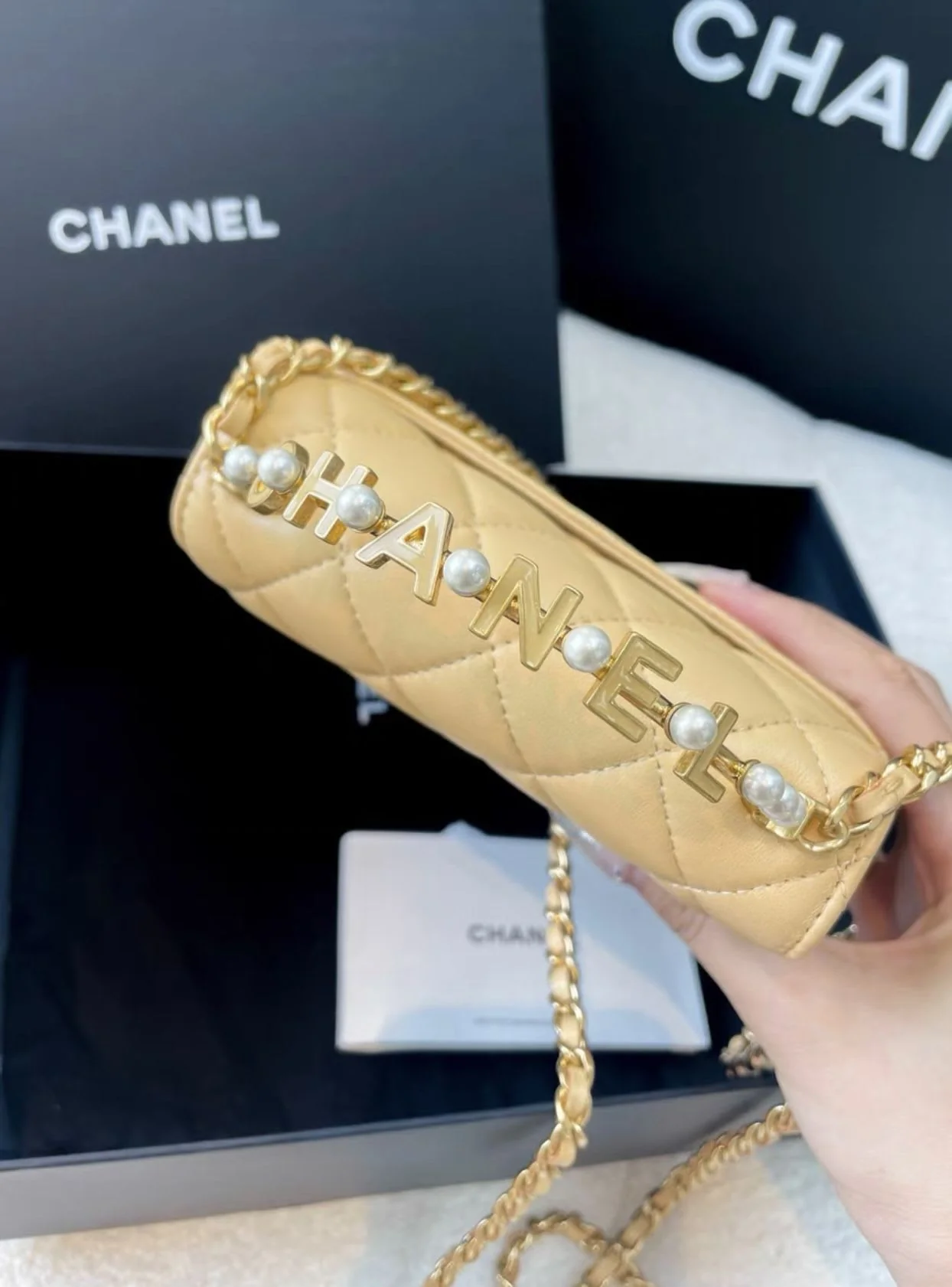 Chanel 23 pearl bag - Image 2