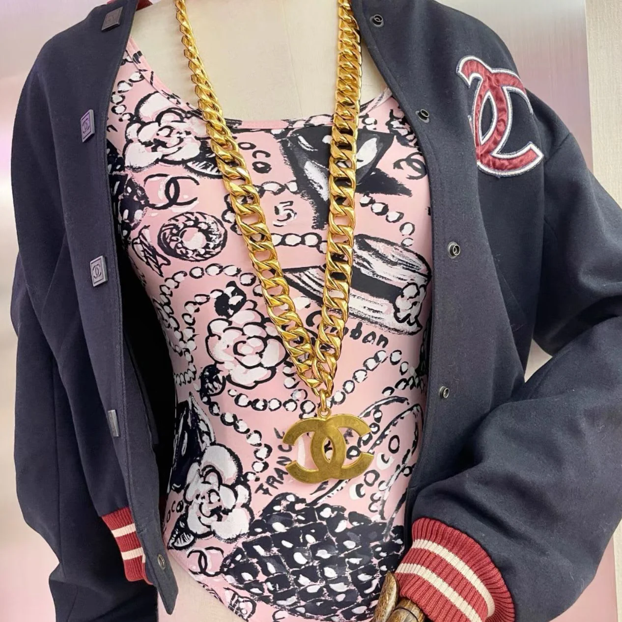 Vintage Chanel 1993 large logo necklace - Image 2