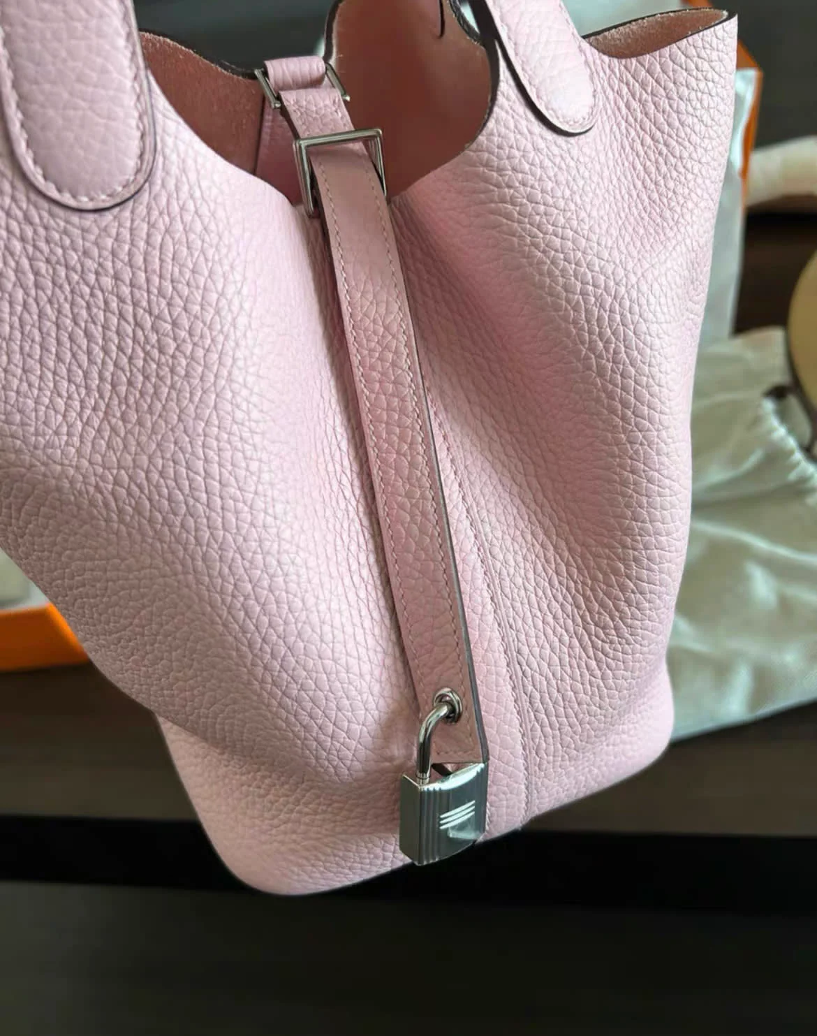 Hermès Picotin 18 Clemence Rose Sakura - Image 3