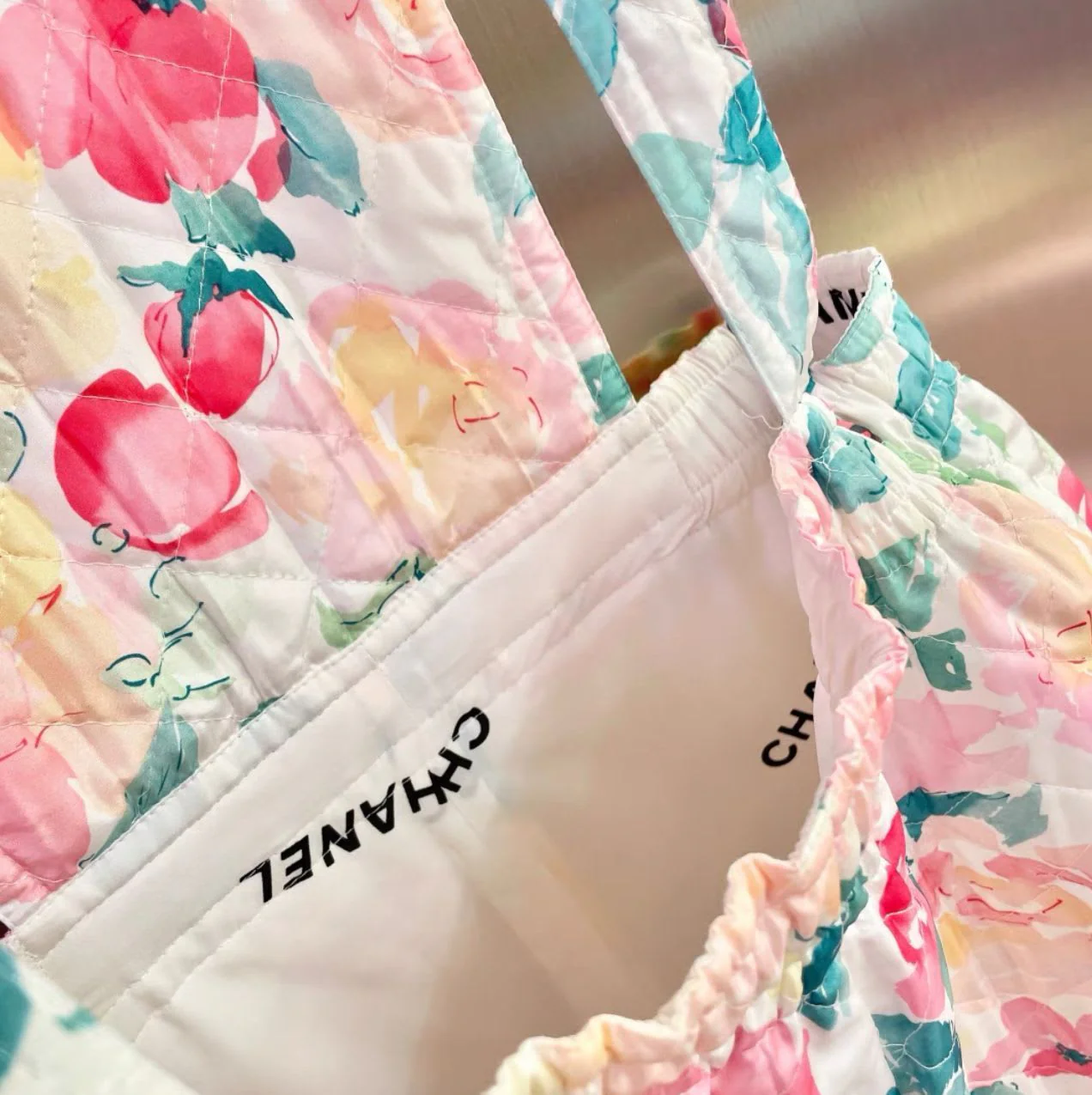 Vintage chanel floral jumpsuit - Image 3