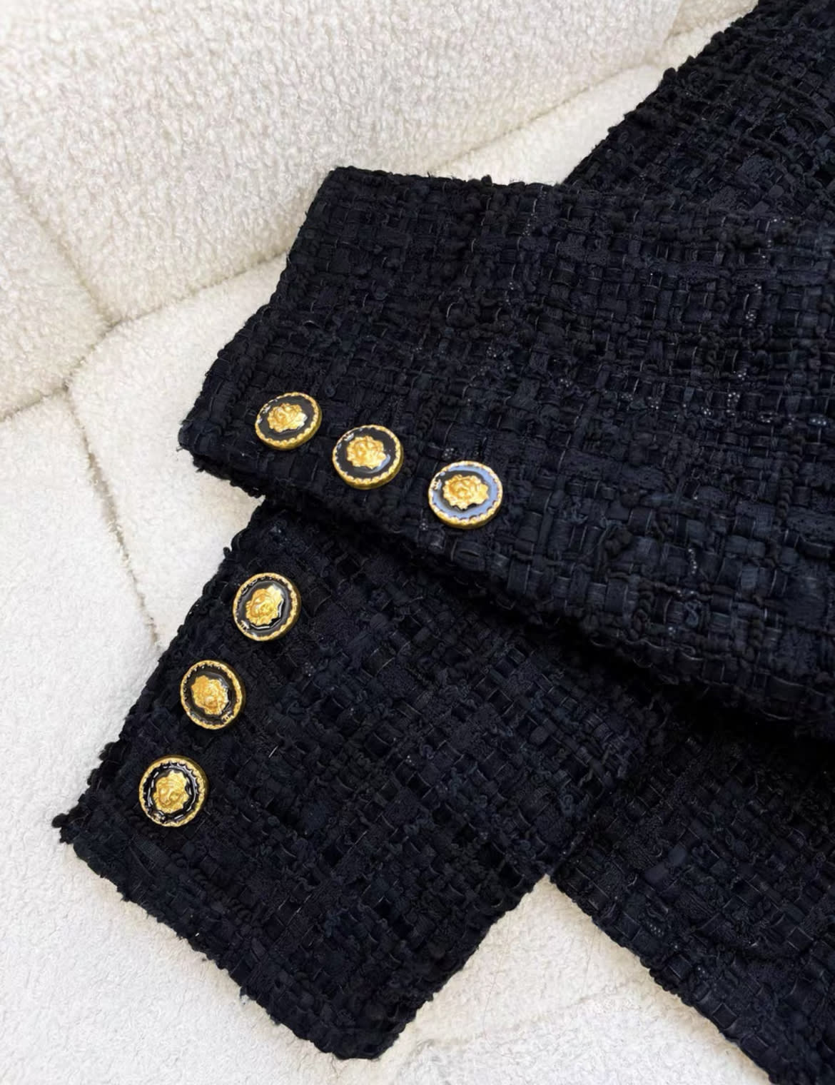 Chanel 21A Black Four Pocket jacket very high end size 36 - Image 2