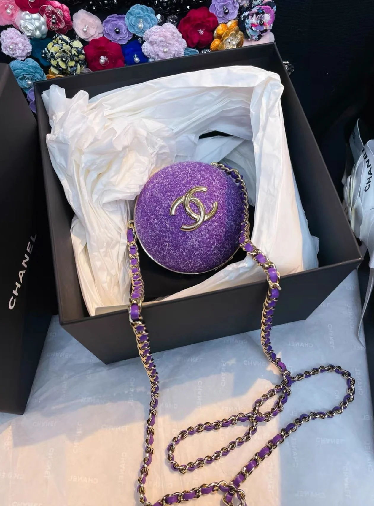 Chanel Haute Couture Evening Bag - Image 3
