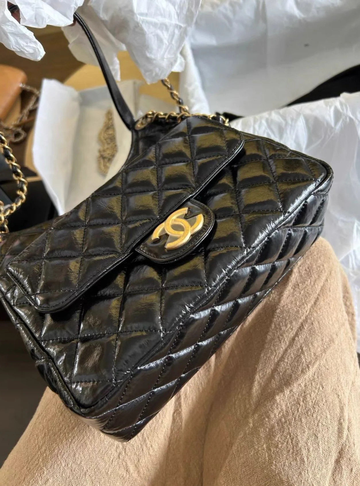CHANEL 2023 medium CC hobo bag - Image 2