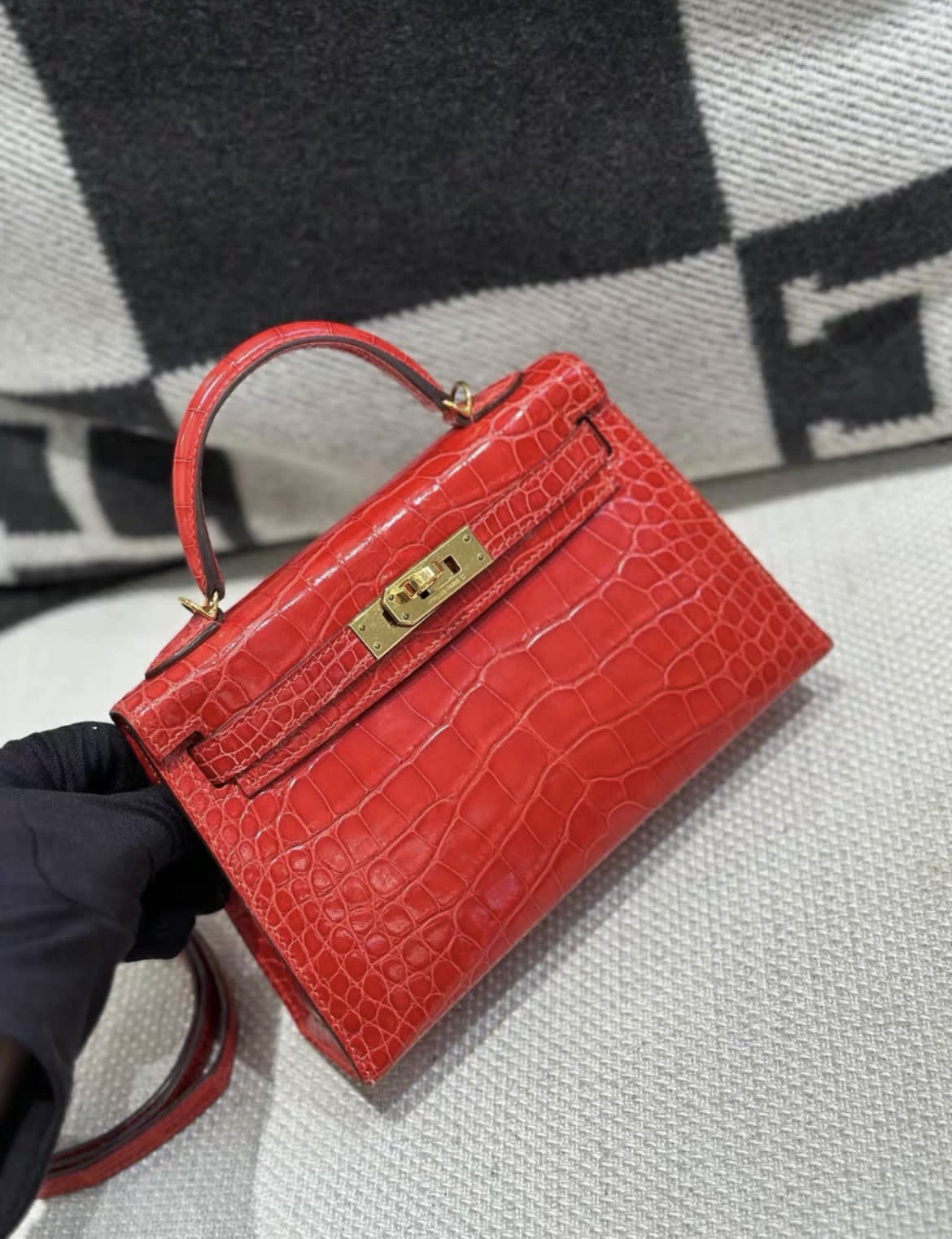 Hermes Geranium Sellier Kelly Mini 20cm Shiny Mississippiensis Alligator GHW