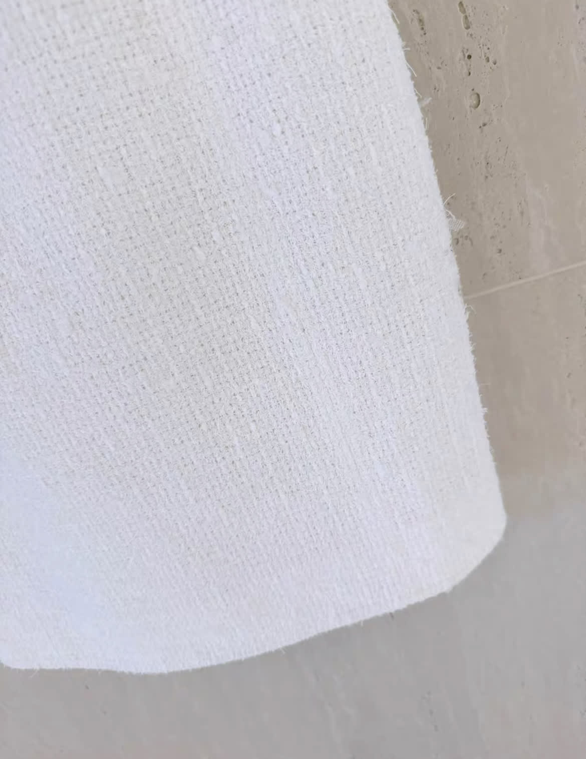 Chanel 23M Coco Beach tweed white dress size 36 - Image 5
