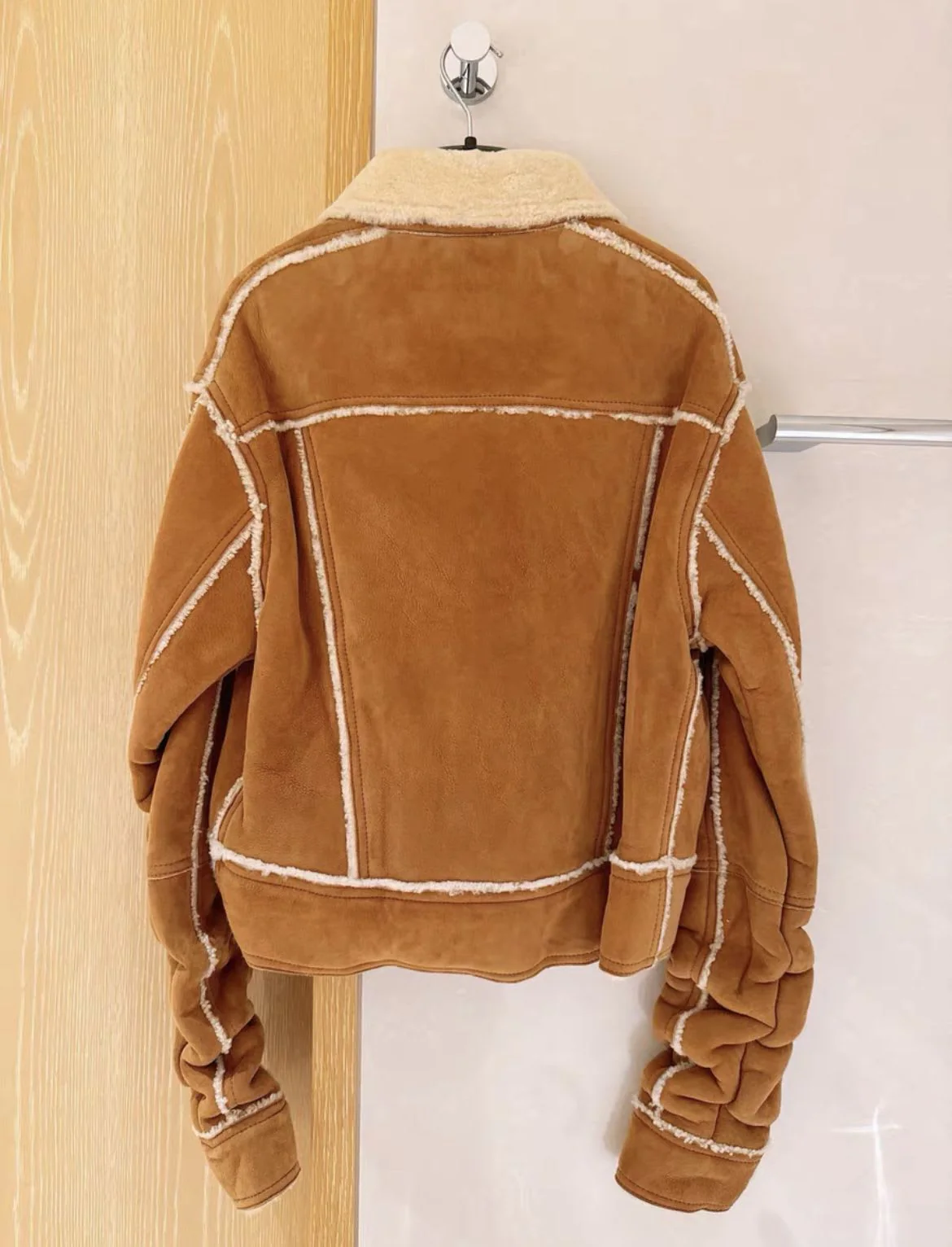 Saint Laurent catwalk camel sheepskin fur coat - Image 5