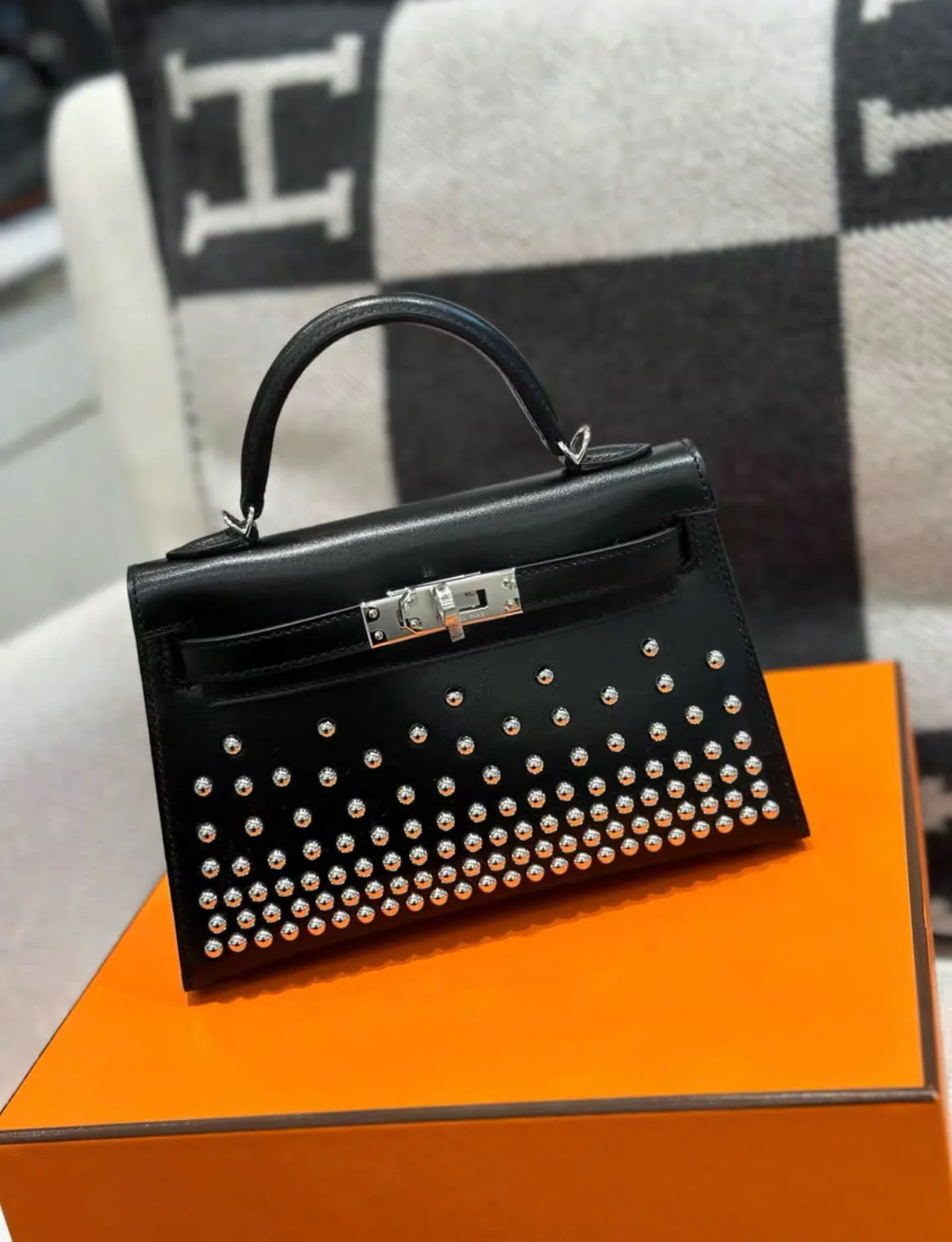 Hermes Clouté Studded Mini Kelly II 20 Black Box