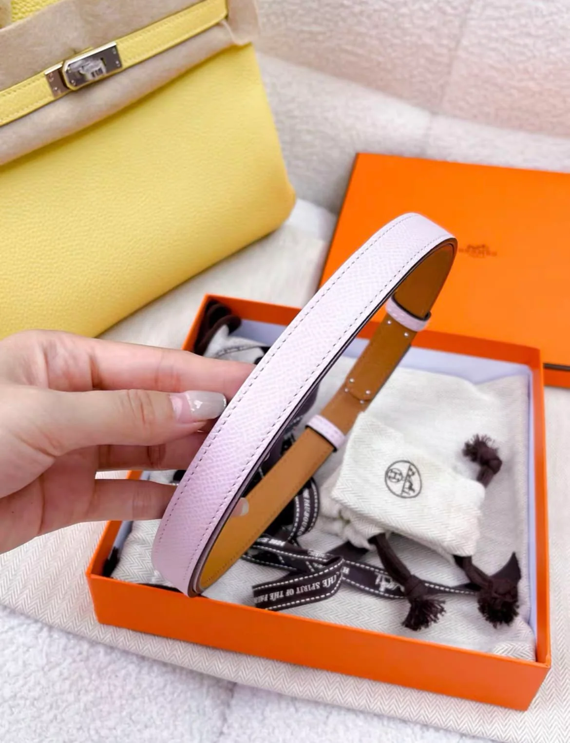 Hermès Kelly 18 Belt Mauve Pale Epsom Palladium Hardware - Image 3