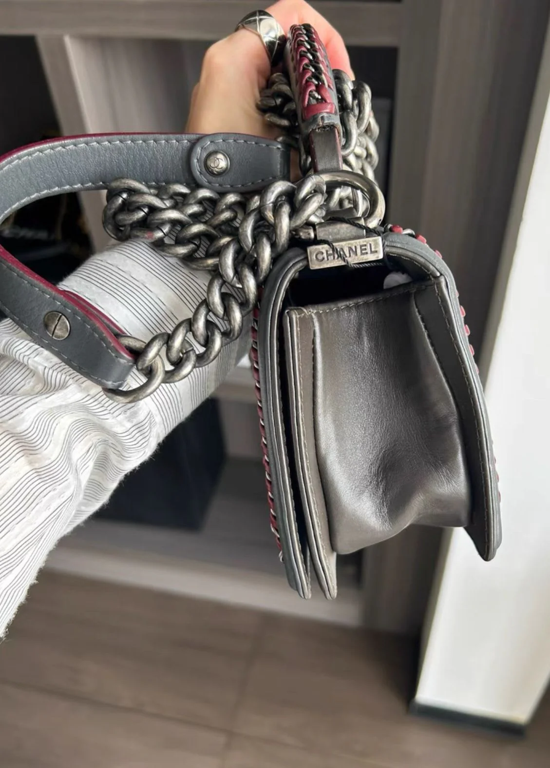 CHANEL 2019 small Boy Chanel shoulder bag - Image 2