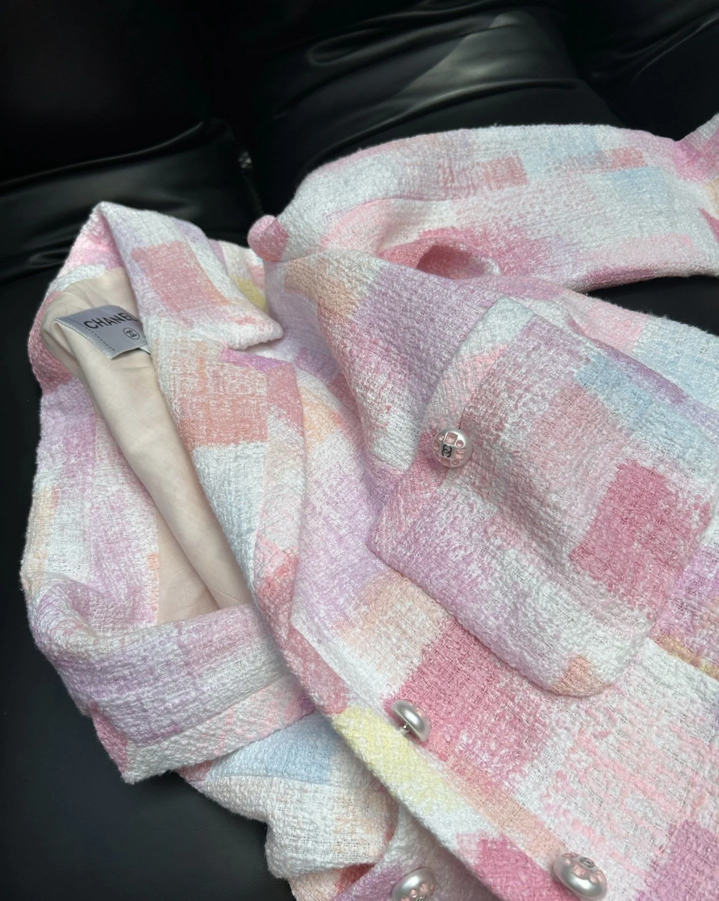 Chanel 23ss new pink woolen jacket - Image 4
