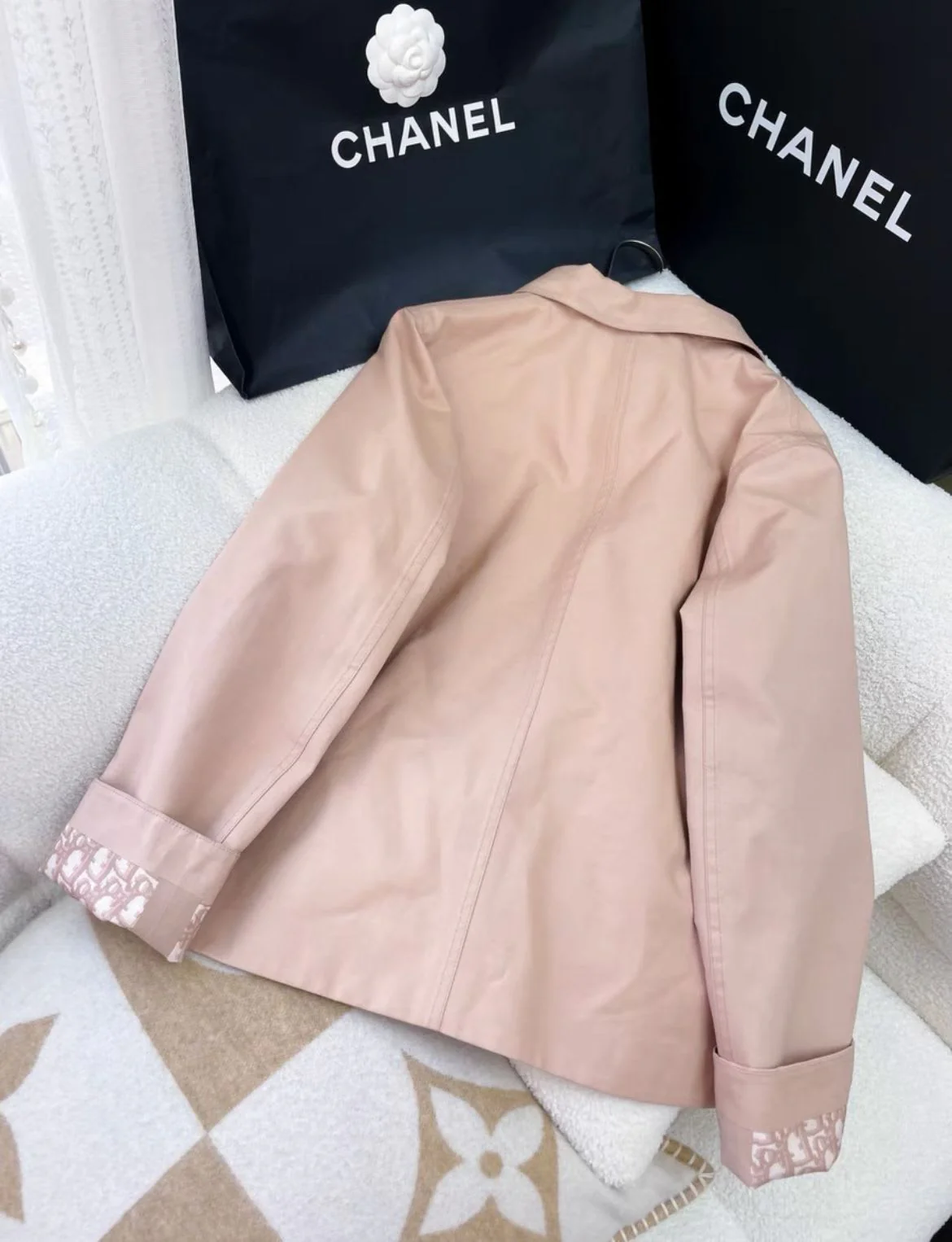 Dior pink  jacket - Image 3