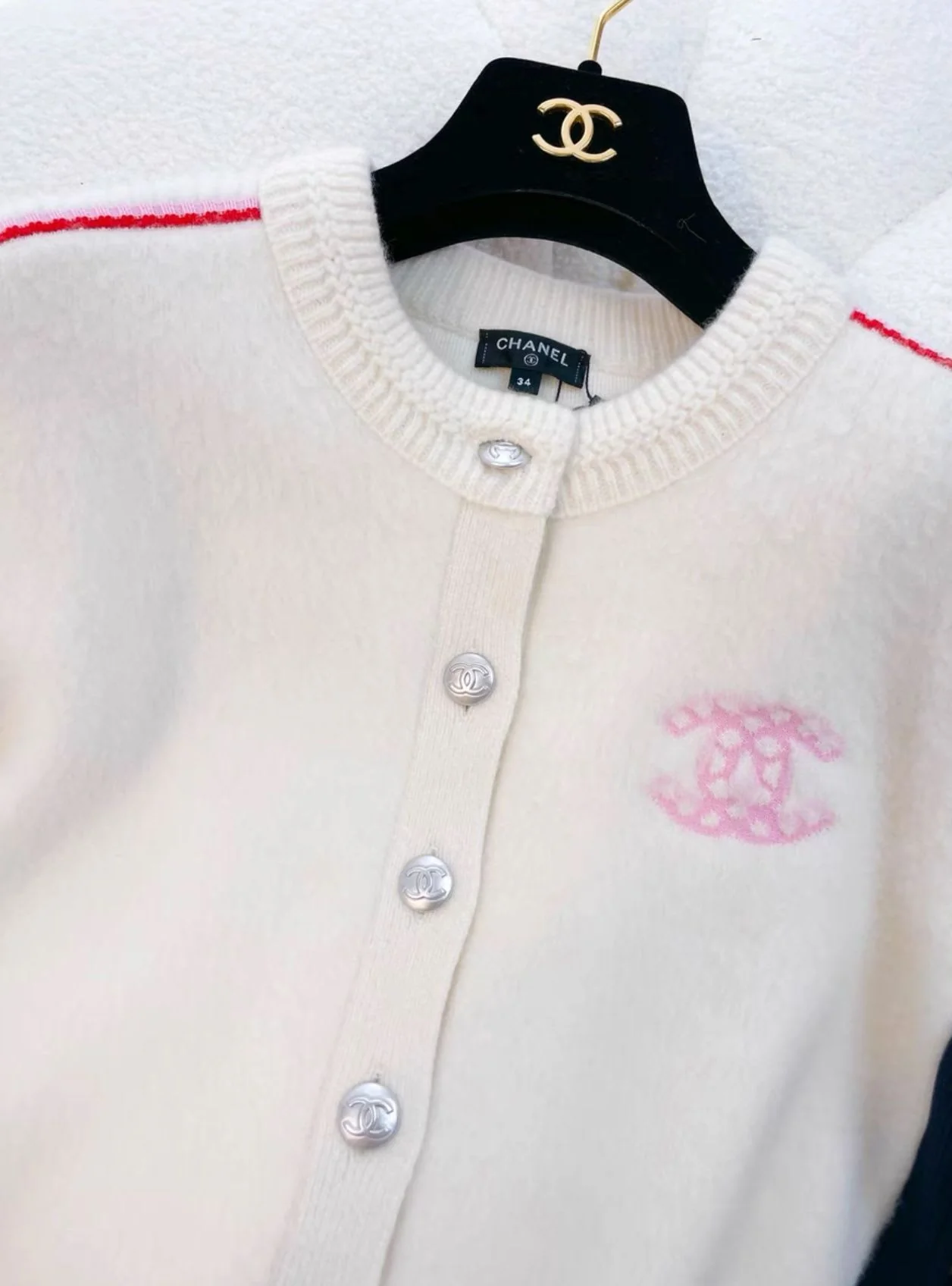 Chanel coco neige 21 ski series cashmere cardigan - Image 5
