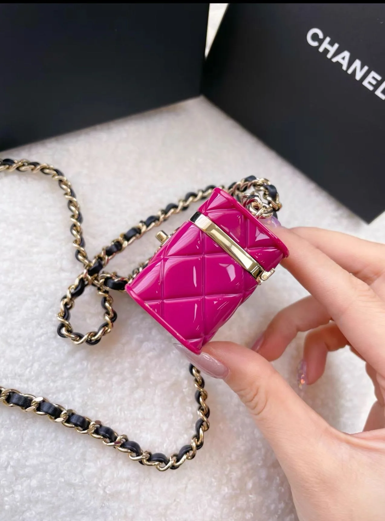 Chanel 22  Pink Leather Chain - Image 2