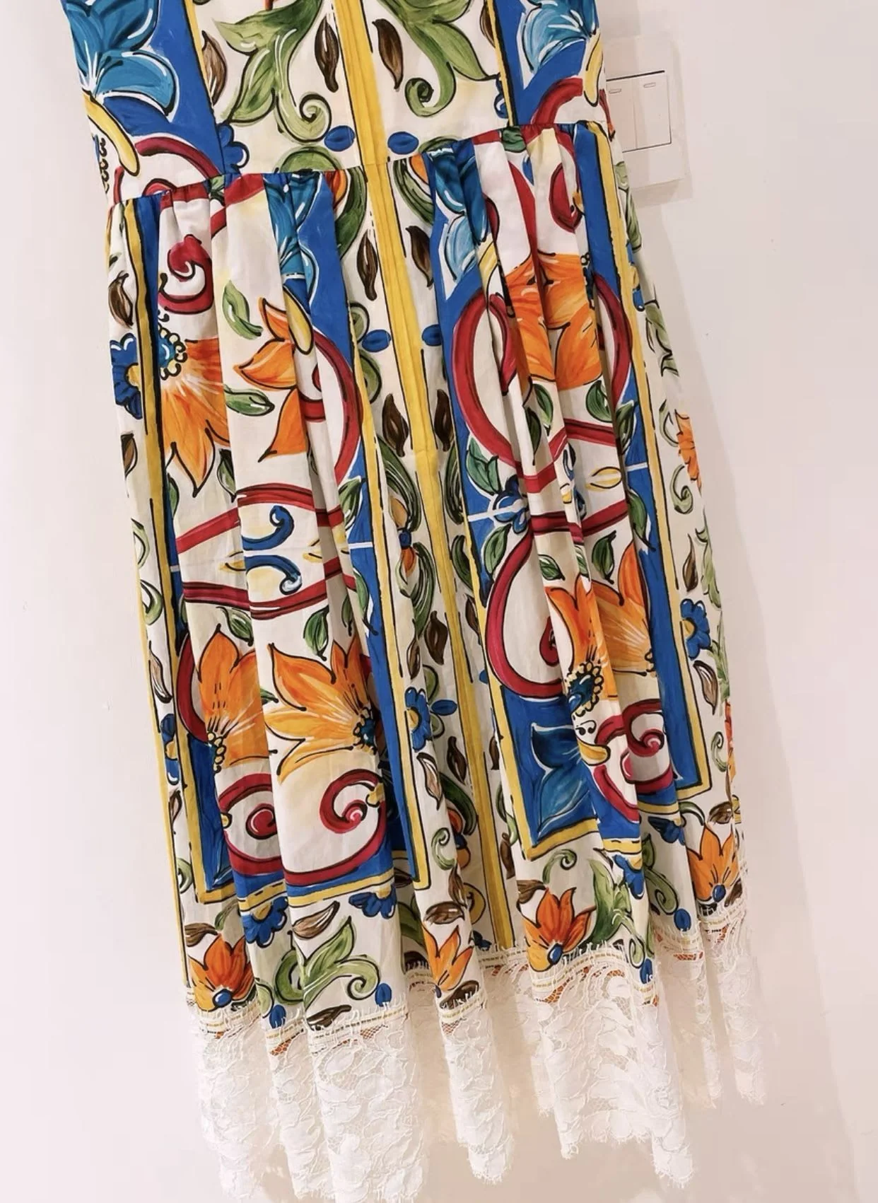 Dolce & Gabbana Sicilian Printed Dress - Image 5
