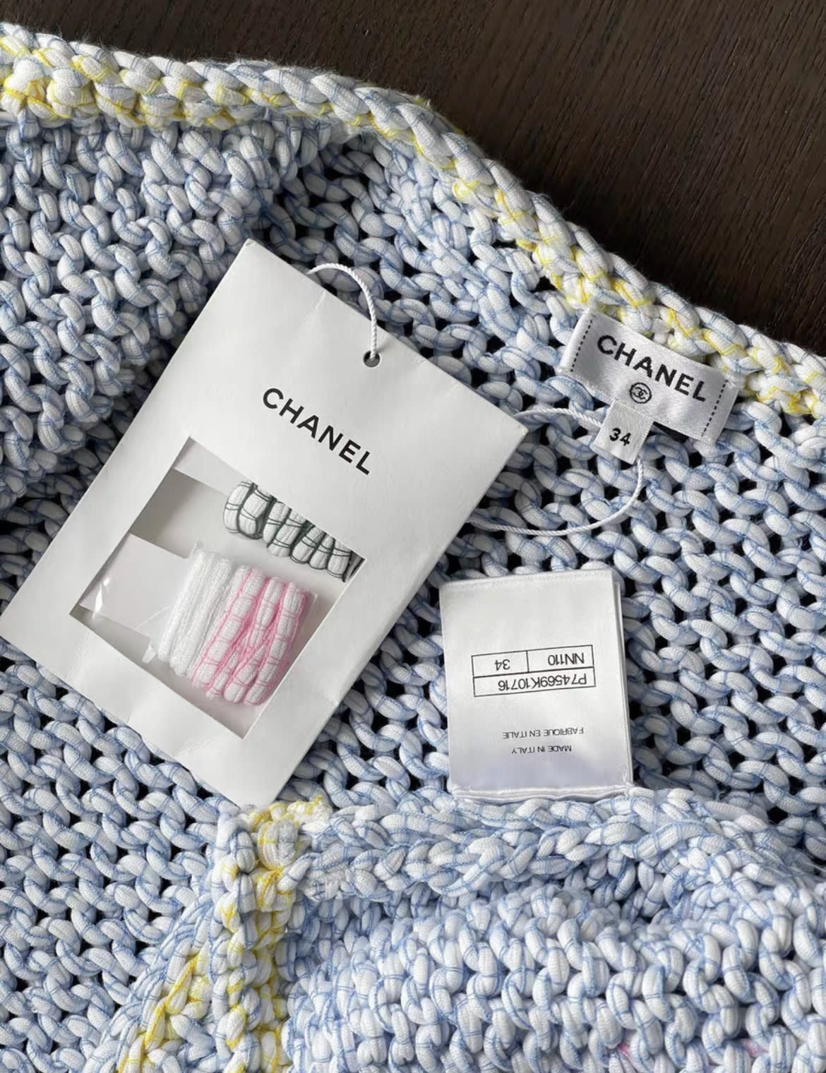 Chanel 23ss cardigan fr34 with tag - Image 3