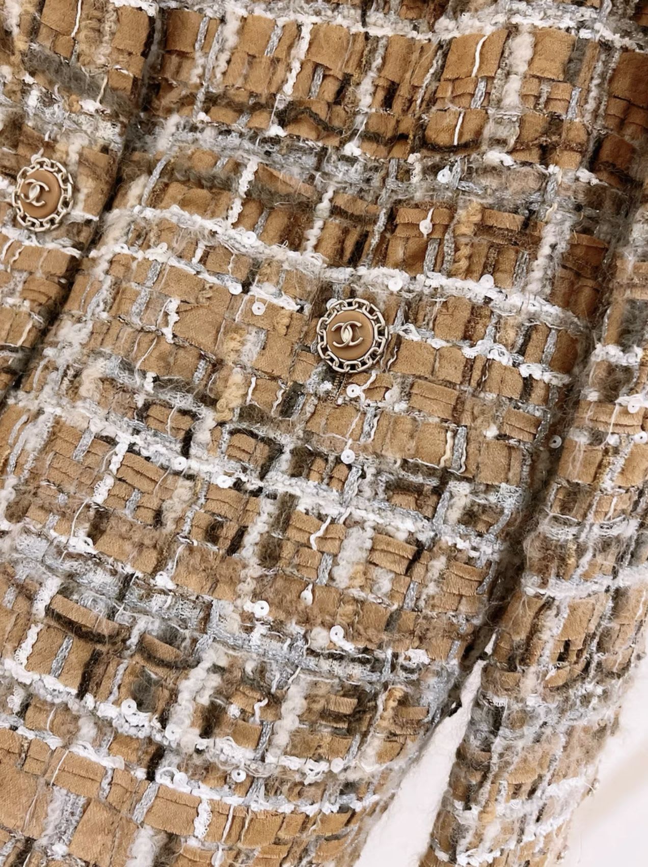 Chanel 18 Lafayette Tweed Jacket - Image 2