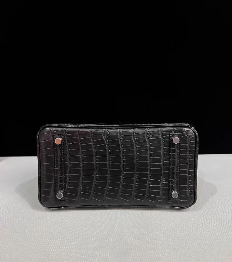 Hermes Birkin 25 black matte crocodile leather brushed palladium hardware - Image 6