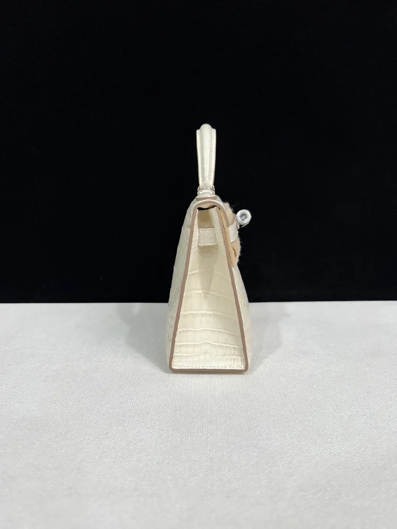 Hermes Mini Kelly 20 Cream White matte Crocodile Leather palladium hardware - Image 4