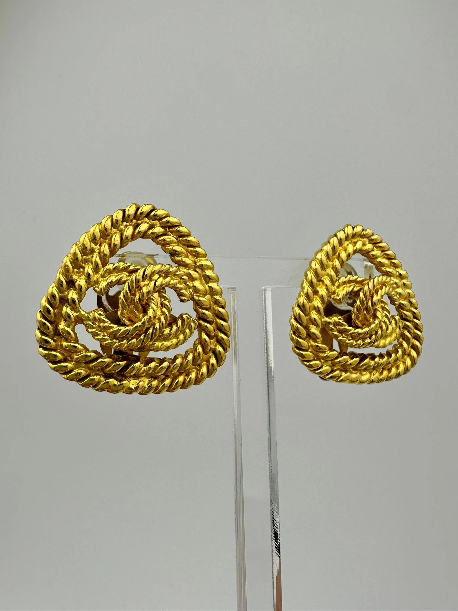 1991 Chanel Vintage Triangular Gold Plated Earrings - Image 3