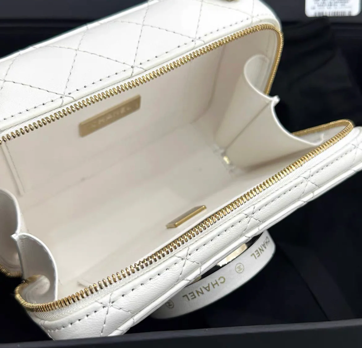 24S Chanel Collectible Runway Camera White Mirror Crossbody Bag - Image 6