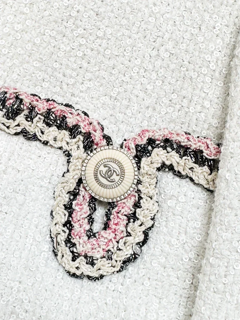 Chanel 20C white tweed jacket - Image 3