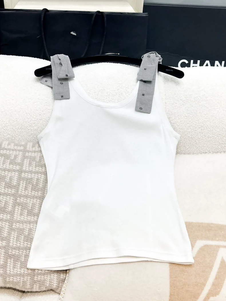 Chanel 23P White top with bows - Image 3